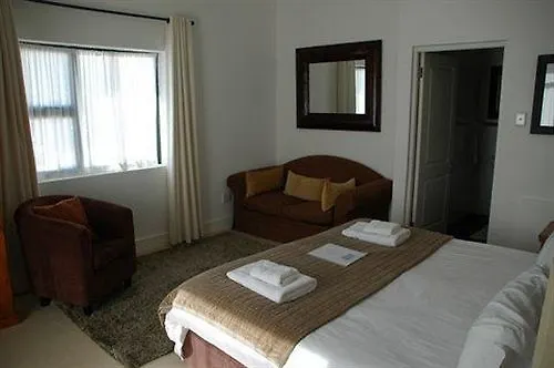Hout Bay View Hotel